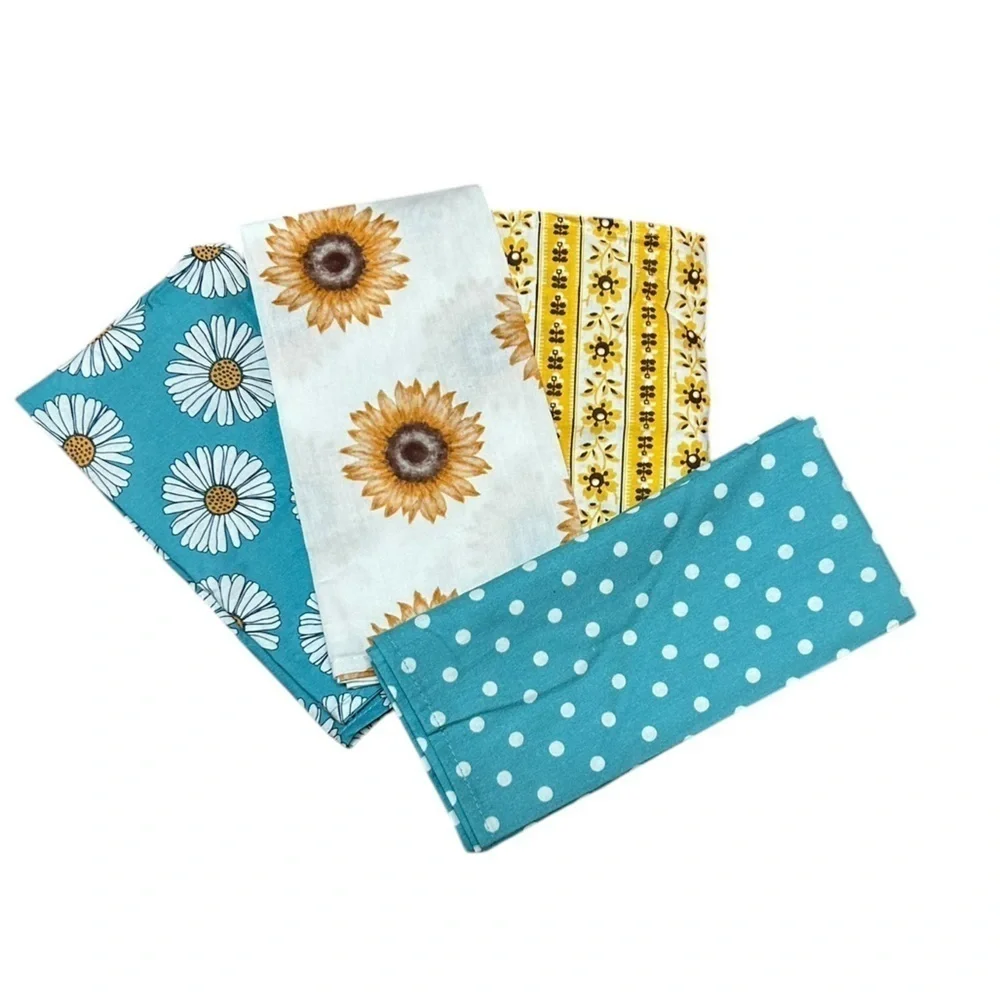 Matilda Jane Celebrations Table Linens Table Runner & 4 Cloth Napkins Set